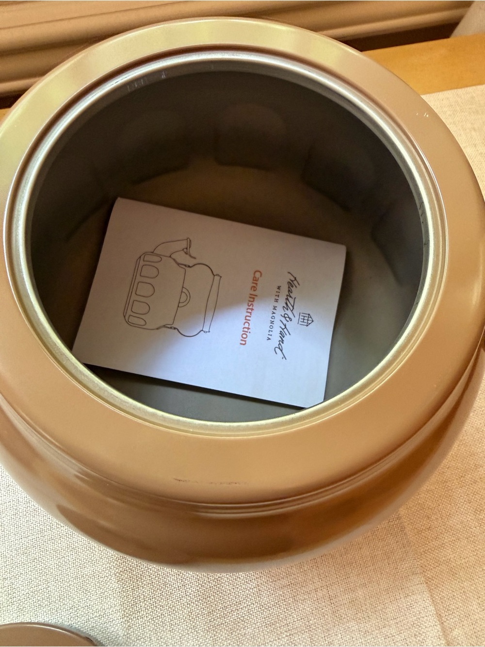 Hearth & Hand with Magnolia 2 QT stainless sleel Tea Kettle Taupe Copper NWT - Picture 3 of 7